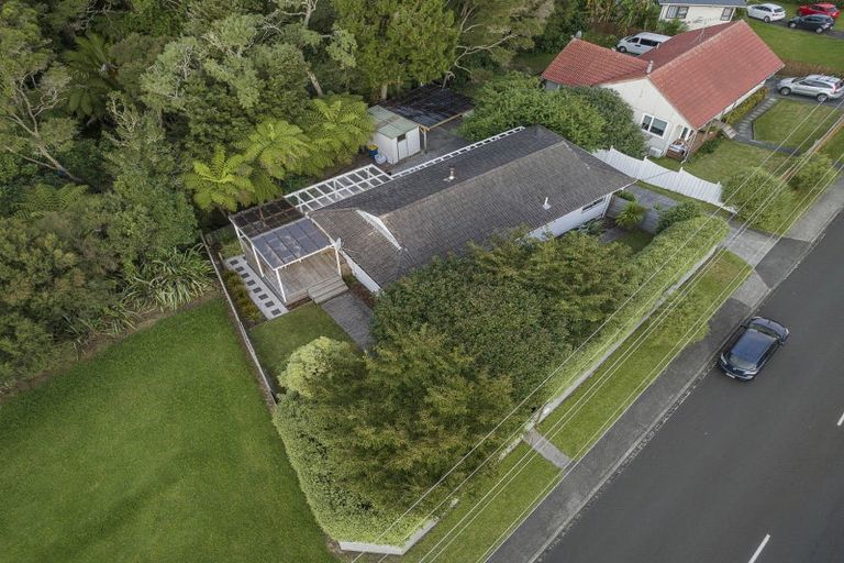 Photo of property in 78 Eskdale Road, Birkdale, Auckland, 0626