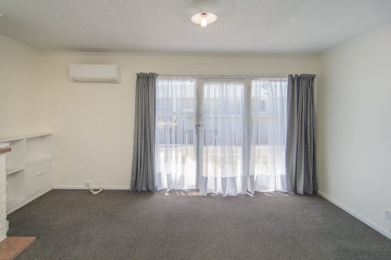 Photo of property in 1-4/56 Grey Road, Timaru, 7910