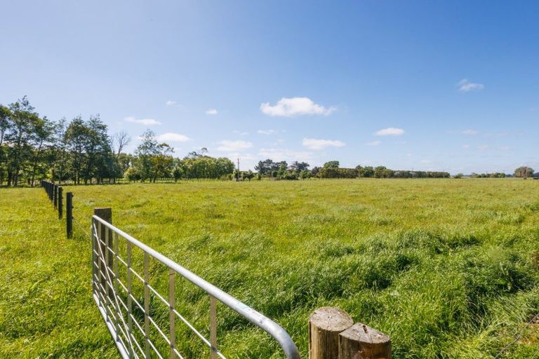 Photo of property in 851 Milson Line, Newbury, Feilding, 4775