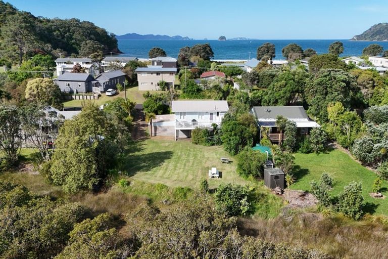 Photo of property in 4 Riverview Road, Cooks Beach, Whitianga, 3591