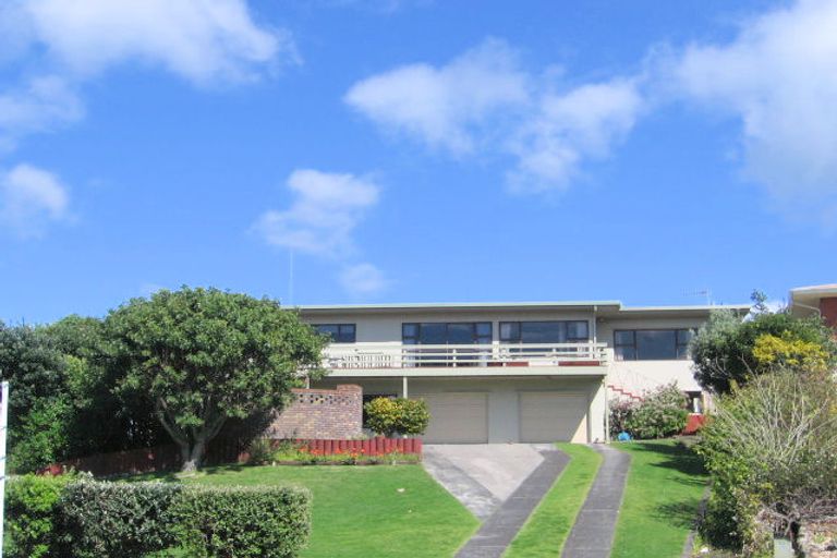 Photo of property in 42 Rita Street, Mount Maunganui, 3116