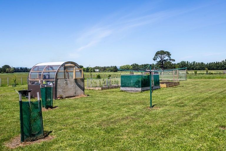 Photo of property in 33 Spencer Lane, Greytown, 5712