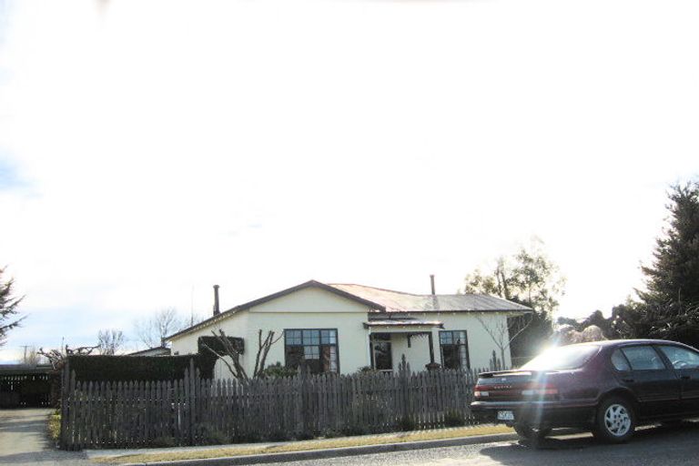 Photo of property in 1 Fraser Avenue, Ranfurly, 9332