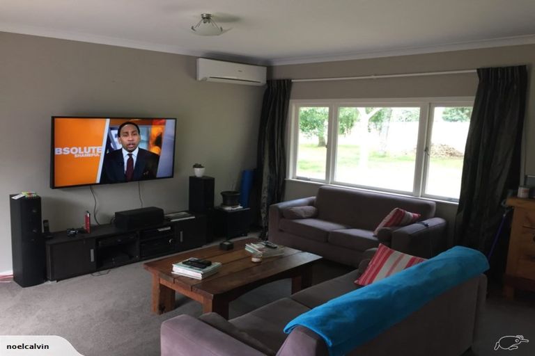 Photo of property in 124a Masters Avenue, Silverdale, Hamilton, 3216