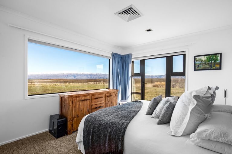 Photo of property in 309 Golden Road, Springvale, Alexandra, 9393