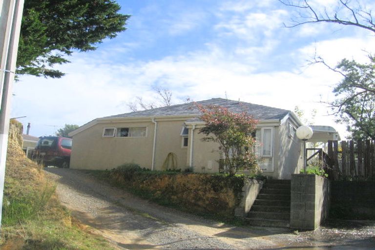 Photo of property in 17a Arawhata Street, Ranui, Porirua, 5024