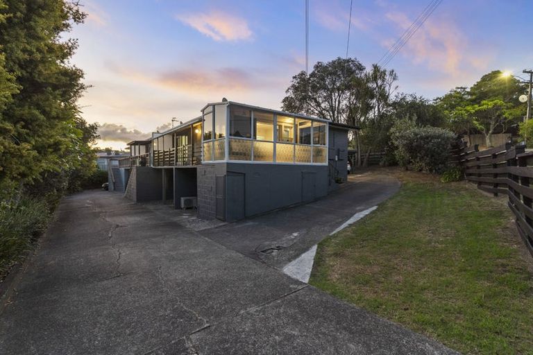 Photo of property in 1/420 Beach Road, Mairangi Bay, Auckland, 0630