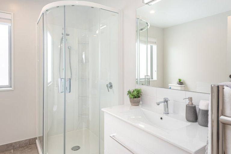 Photo of property in 9 Kakapo Lane, Redwood, Christchurch, 8051