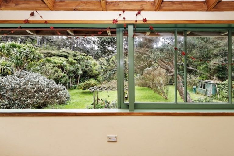 Photo of property in 66 Karekare Road, Karekare, Auckland, 0772
