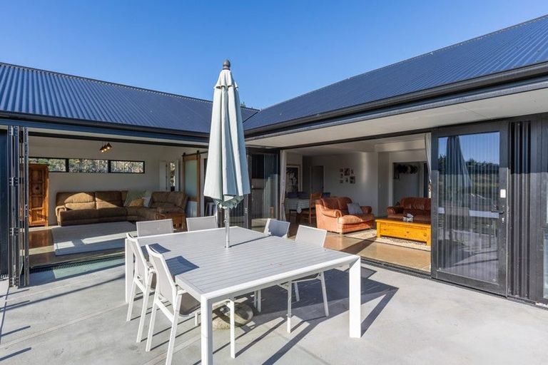 Photo of property in 1266 West Coast Road, West Melton, Christchurch, 7671