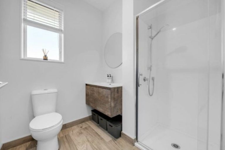 Photo of property in 4 Seventh View Avenue, Beachlands, Auckland, 2018