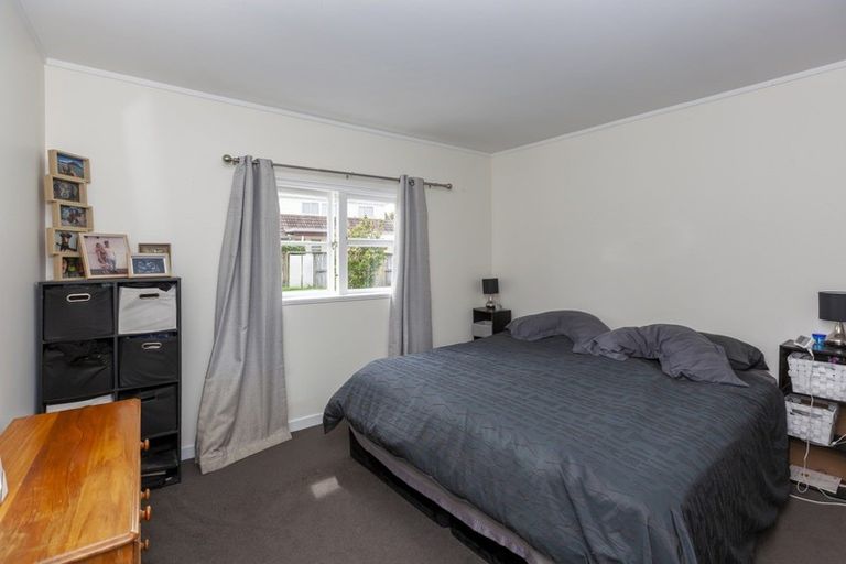 Photo of property in 71b Eatwell Avenue, Paraparaumu Beach, Paraparaumu, 5032