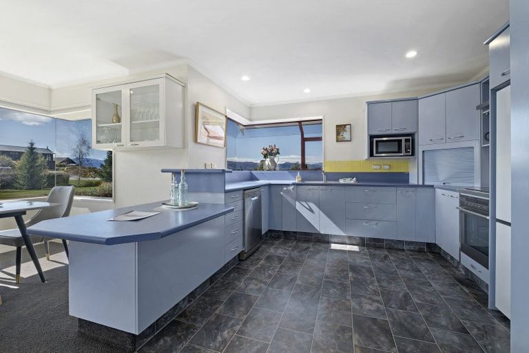 Photo of property in 18 Orchard Road, Wanaka, 9382