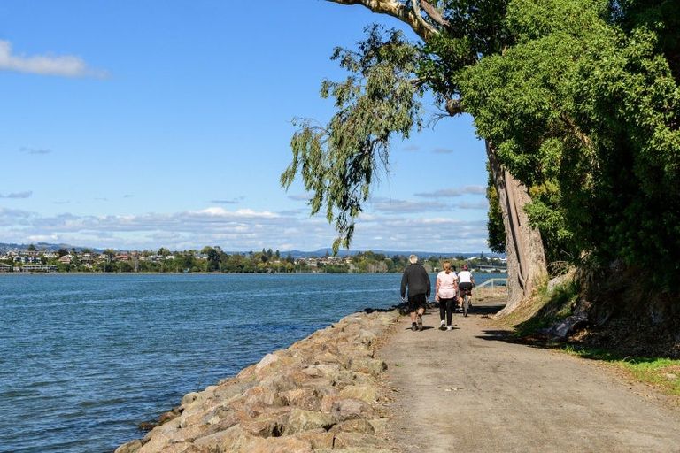 Photo of property in 9a Myres Street, Otumoetai, Tauranga, 3110