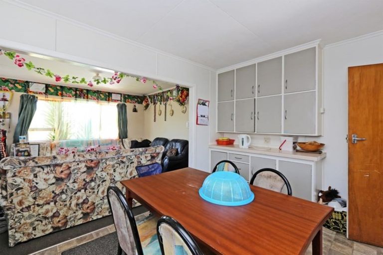 Photo of property in 14 Richmond Street, Maraenui, Napier, 4110