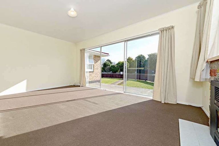 Photo of property in 14 Harper Street, Papakura, 2110