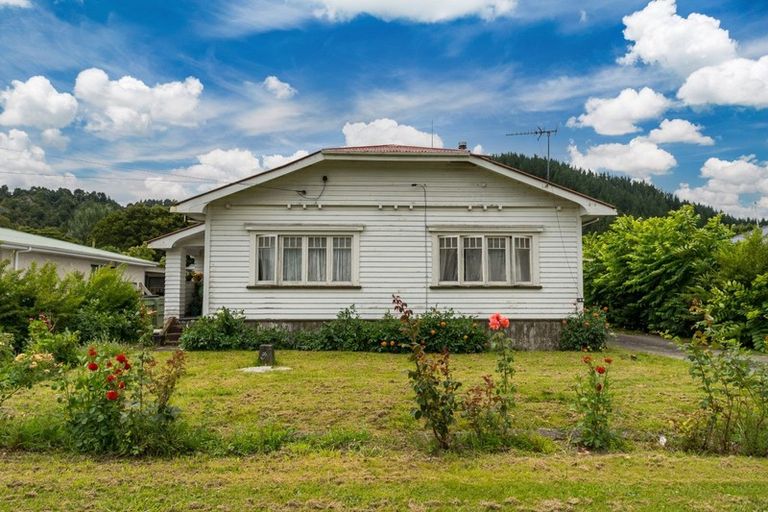 Photo of property in 100 Taupo Road, Taumarunui, 3920
