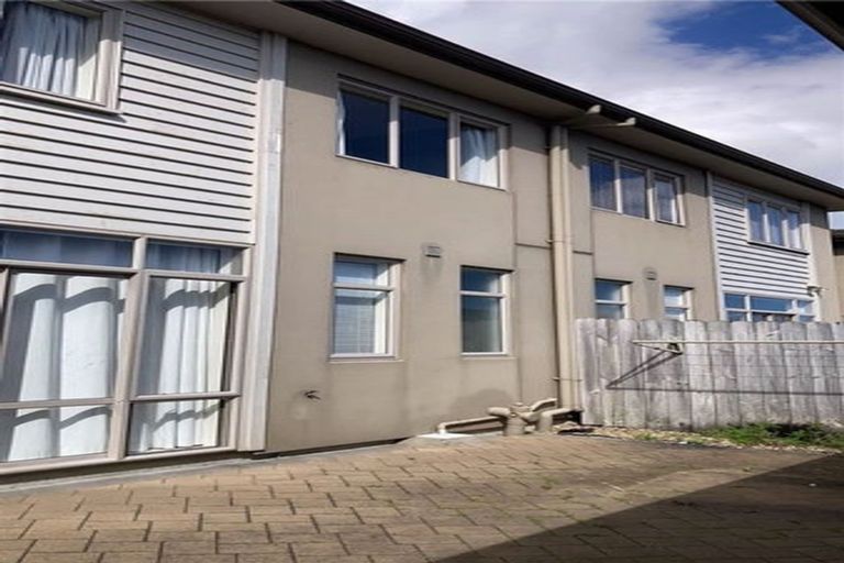 Photo of property in 111 Baverstock Road, Flat Bush, Auckland, 2016