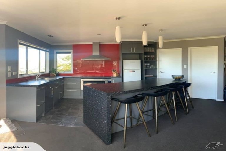 Photo of property in 21 Neri Crescent, Pomare, Rotorua, 3015