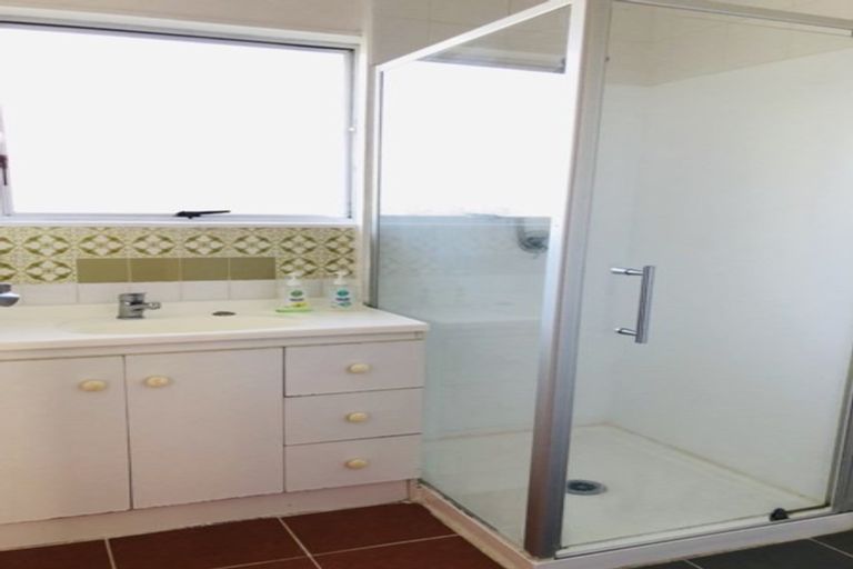 Photo of property in 15a Colum Place, Bucklands Beach, Auckland, 2014