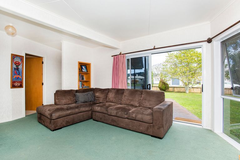Photo of property in 21 Turenne Street, Inner Kaiti, Gisborne, 4010