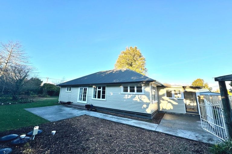 Photo of property in 77 West Coast Road, Sheffield, 7500