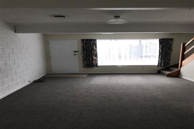 Photo of property in 264b Dowse Drive, Maungaraki, Lower Hutt, 5010