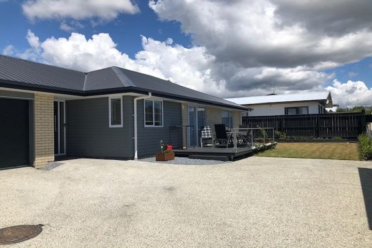 Photo of property in 18 Maitland Avenue, Stoke, Nelson, 7011