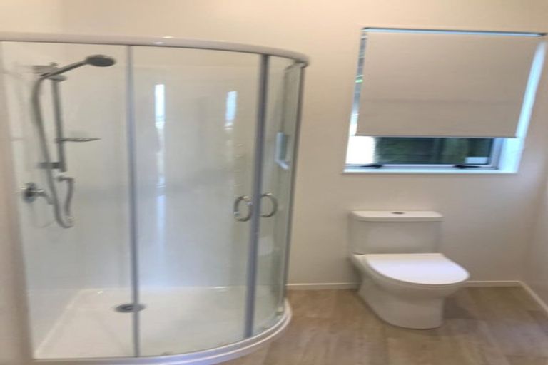 Photo of property in 1/28 Keri Vista Rise, Papakura, 2110