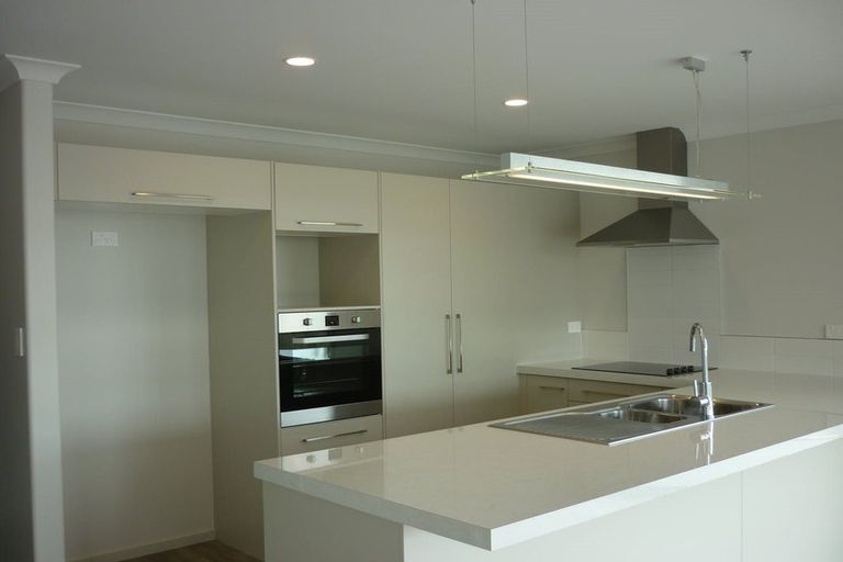 Photo of property in 6 Crater Close, Pyes Pa, Tauranga, 3112