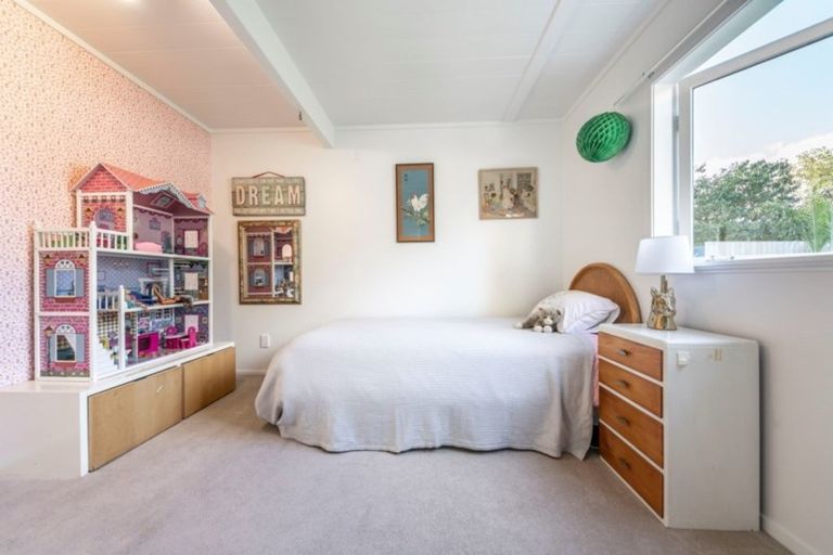 Photo of property in 190 Thornton Road, Cambridge, 3434