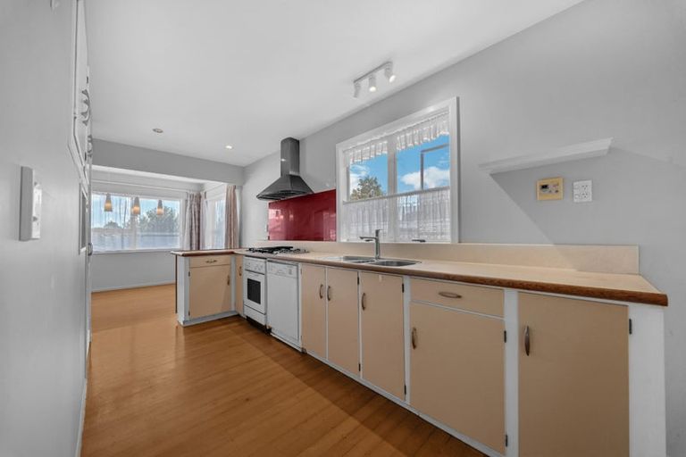 Photo of property in 1/261 Don Buck Road, Massey, Auckland, 0614