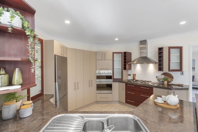 Photo of property in 9a Larch Place, Casebrook, Christchurch, 8051