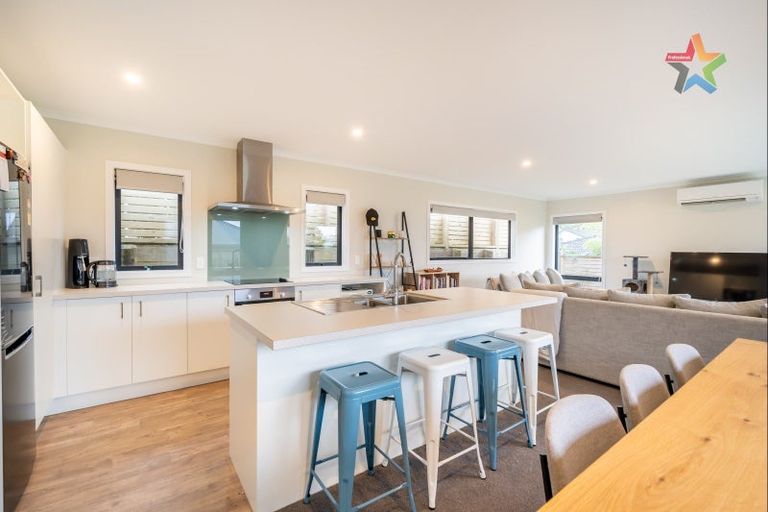 Photo of property in 144 Waipounamu Drive, Kelson, Lower Hutt, 5010