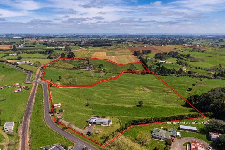 Photo of property in 231 Hart Road, Pukekohe, 2676