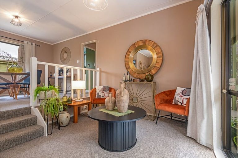 Photo of property in 57 Benmore Avenue, Cloverlea, Palmerston North, 4412