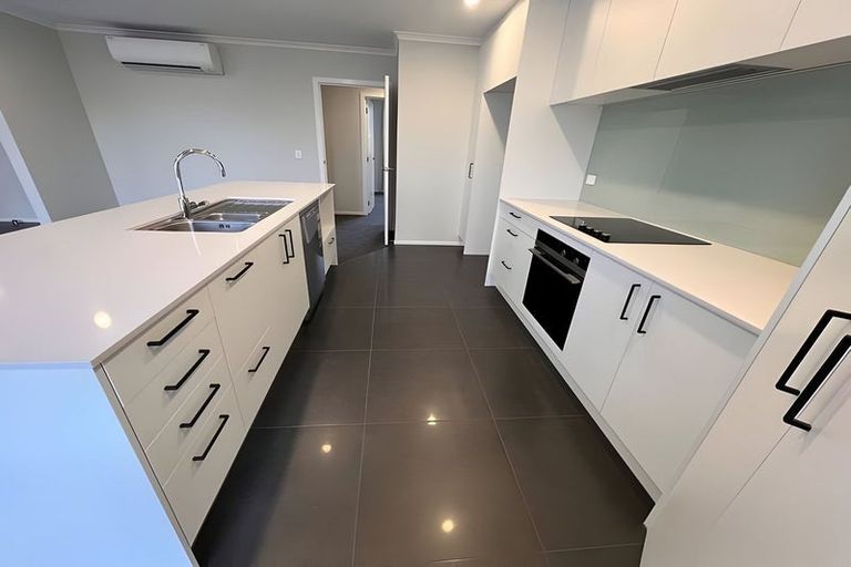 Photo of property in 5a Wexford Crescent, Halswell, Christchurch, 8025