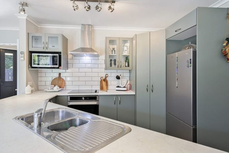 Photo of property in 107 High Street, Oxford, 7430