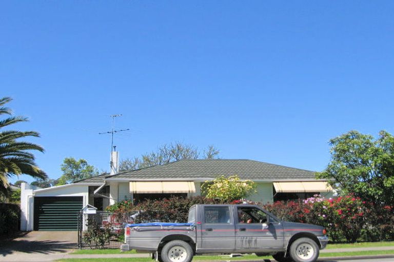 Photo of property in 8 Lytton Road, Riverdale, Gisborne, 4010