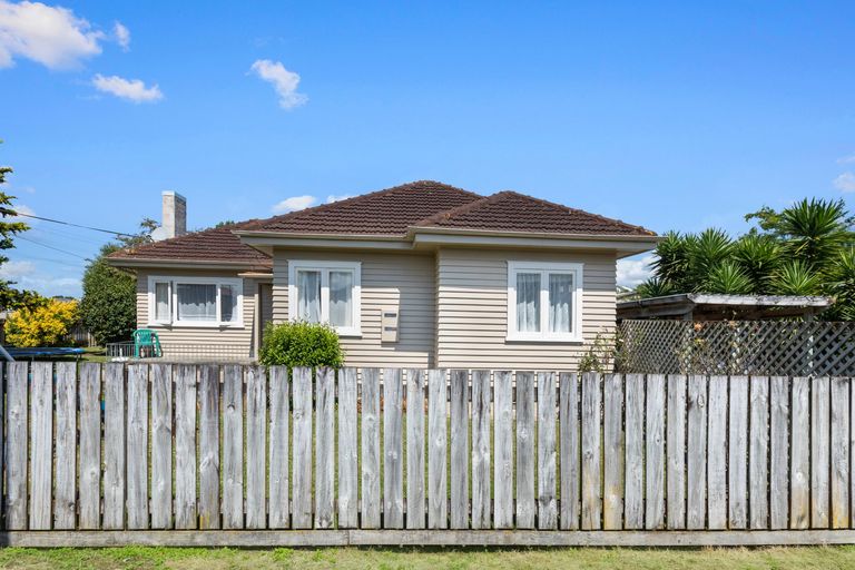 Photo of property in 185 Studholme Street, Morrinsville, 3300