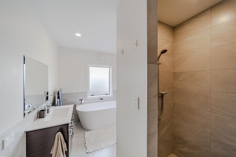 Photo of property in 168 Charles Street, Westshore, Napier, 4110