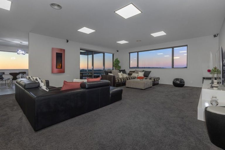 Photo of property in 22 Milford Street, Aotea, Porirua, 5024