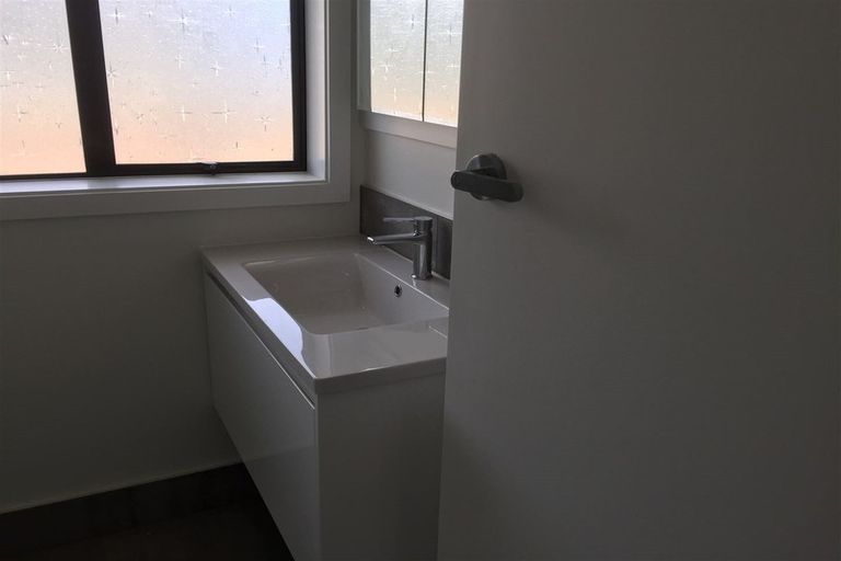 Photo of property in 50 Greenhaven Drive, Burwood, Christchurch, 8083