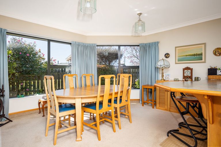 Photo of property in 130 Pownall Street, Masterton, 5810