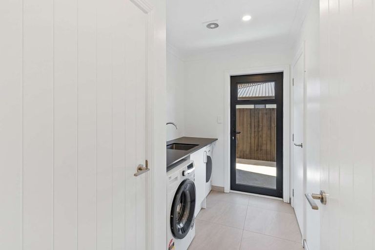 Photo of property in 44 Mcquillan Avenue, Woodend, 7610