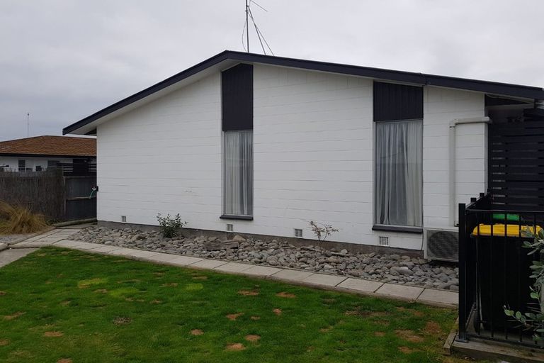 Photo of property in 28b East Belt, Rangiora, 7400
