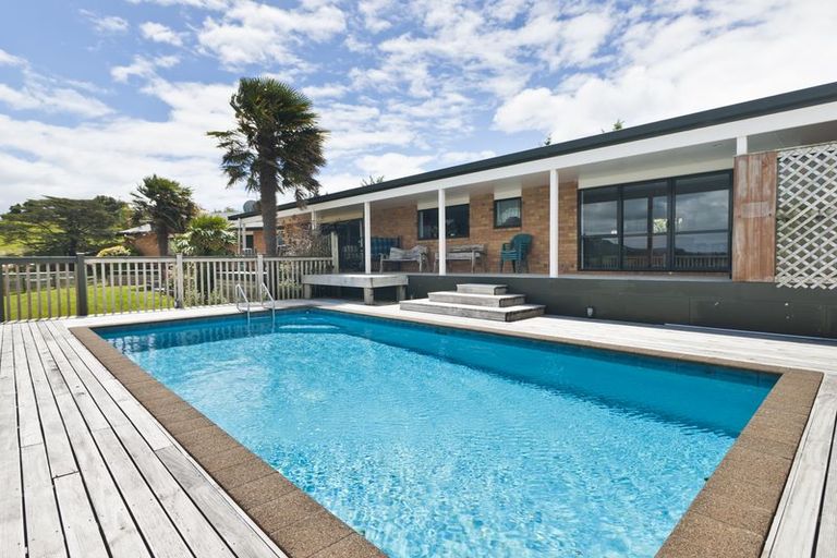 Photo of property in 172 Old Parua Bay Road, Abbey Caves, Whangarei, 0175