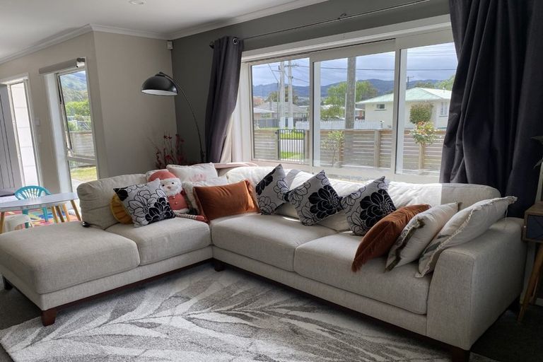 Photo of property in 69 Merton Street, Trentham, Upper Hutt, 5018