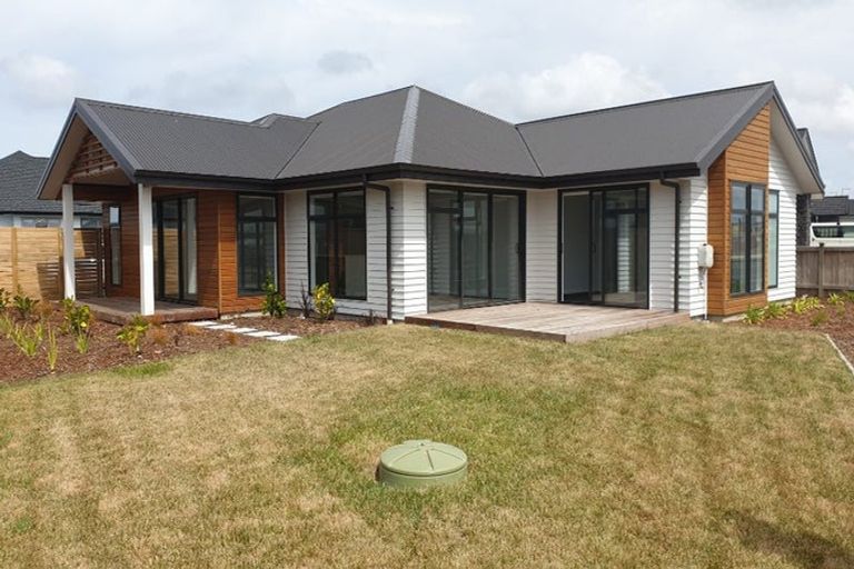 Photo of property in 73 Ormonde Drive, Silverdale, 0932