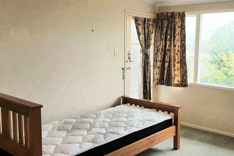 Photo of property in 18a Wharfe Street, South Hill, Oamaru, 9400